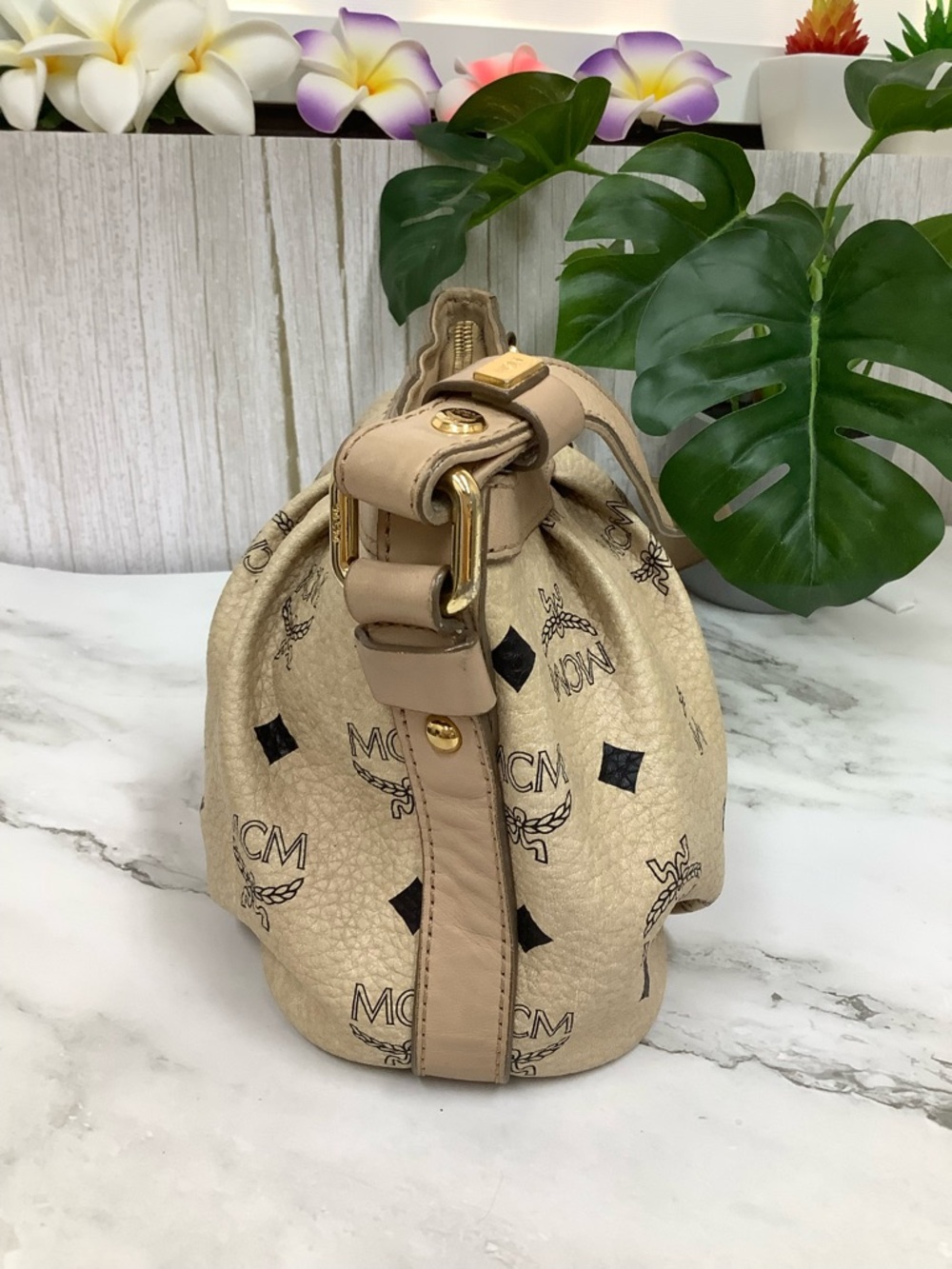 MCM Beige Monogram Signature Coated Canvas Shoulder Bag with Gold Plaque - Picture 3 of 9